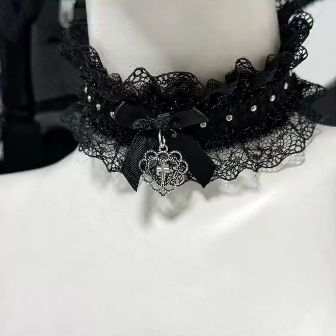 Goth Black Lace Choker with Bo - Magnetic Clasp Cosplay review and price